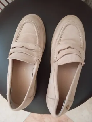 Mocasines beige suela track