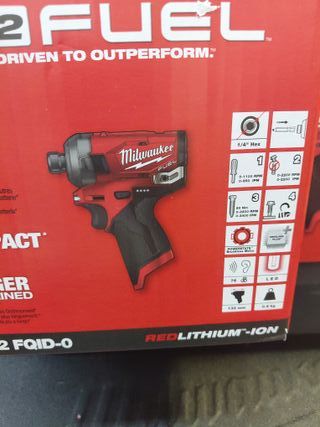 Lote Milwaukee M12 FUEL