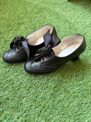 Zapatos Baturra Talla 35 Negros
