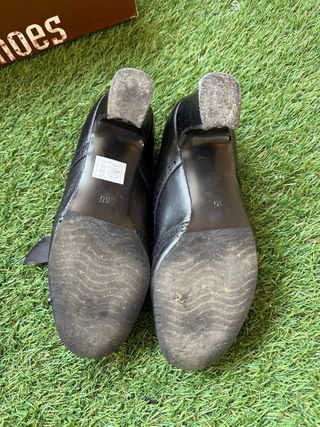 Zapatos Baturra Talla 35 Negros