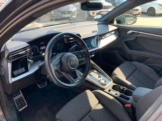 AUDI A3 Sportback Black line 35 TDI 110kW S tron