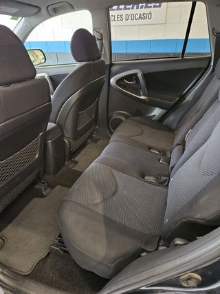 Toyota RAV4 2007