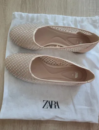 Bailarinas Zara Beige y Plateadas Talla 40