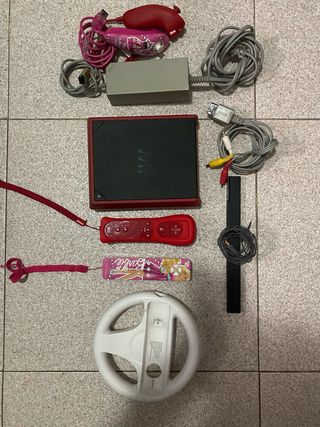 Consola Nintendo Wii Roja y Rosa