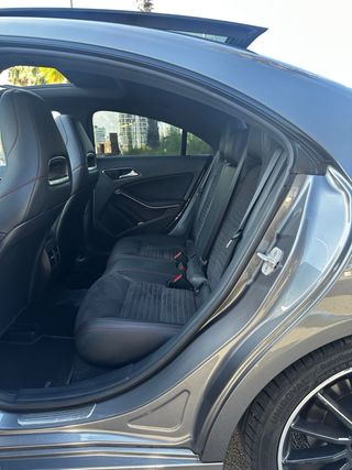 Mercedes CLA 180 AMG Line