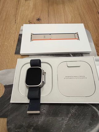 Apple Watch Ultra 2 49mm Titanium Orange/Beige 