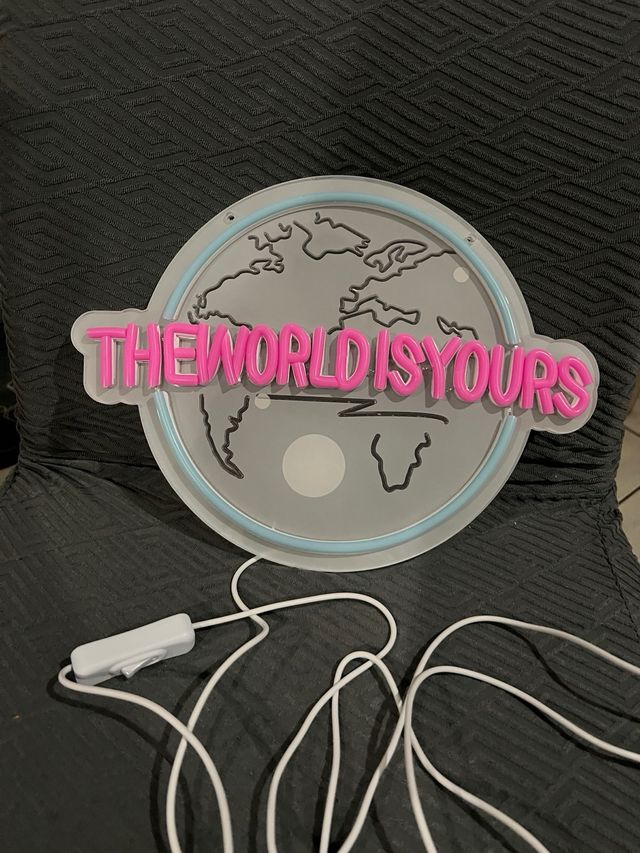 Lampada Scarface The World is Yours Neon