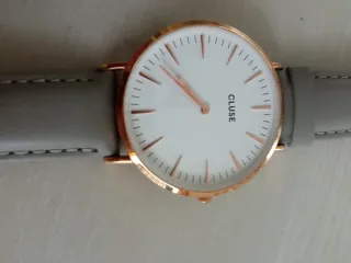 Reloj Cluse color oro rosa y Gris