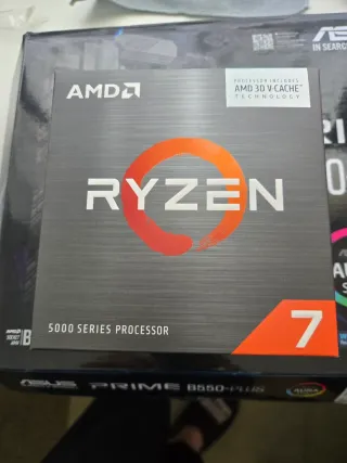 CPU AMD Ryzen 7 5800X3D + Placa Asus B550 + 32GB 