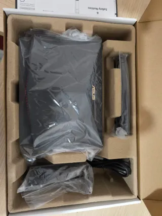 Router Asus RT-AX86U Pro WiFi6 2.5G LAN USB3.0