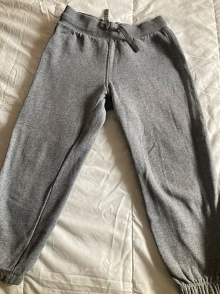2 Pantalones Chándal Benetton Niño Gris talla 7-8