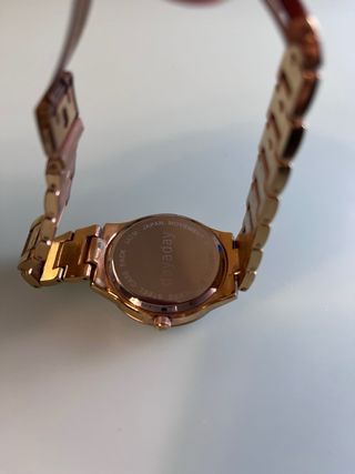 Reloj Dayaday Dorado Mujer