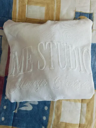 Sudadera Eme Studios Blanca Bordada