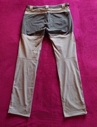 Pantalón mujer Trangoworld. Precio a negociar.