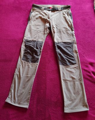 Pantalón mujer Trangoworld. Precio a negociar.