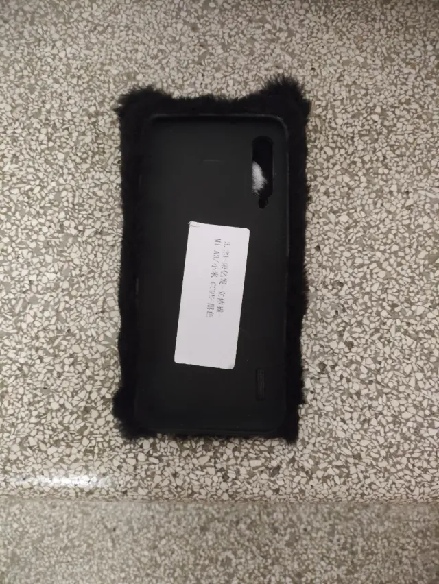 Cover pelosa x telefono Xiaomi mi A3