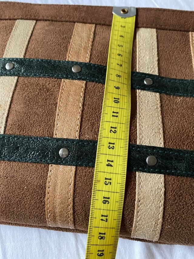 Bolso de mano de ante y piel