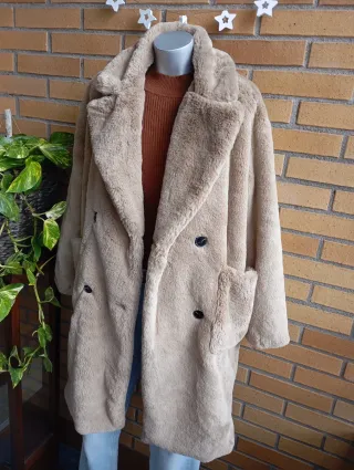 Abrigo Pull&Bear Beige Talla S