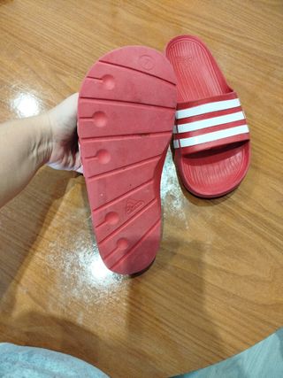 Chanclas Adidas Rojas