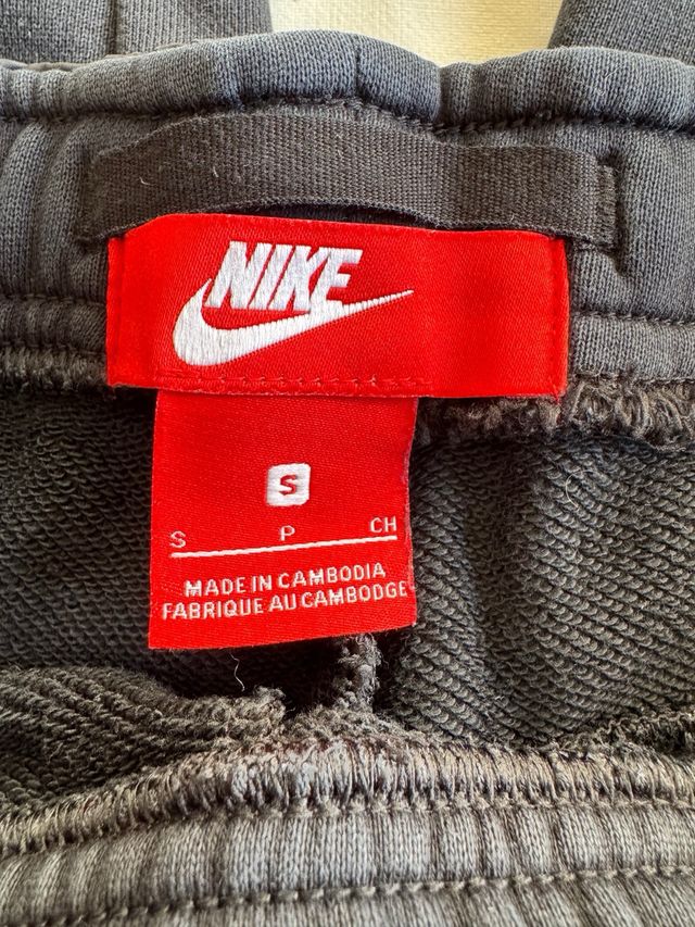 Jogger Nike Essential Negro