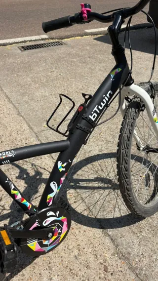 Bicicleta niña 24 Btwin en perfecto  estado