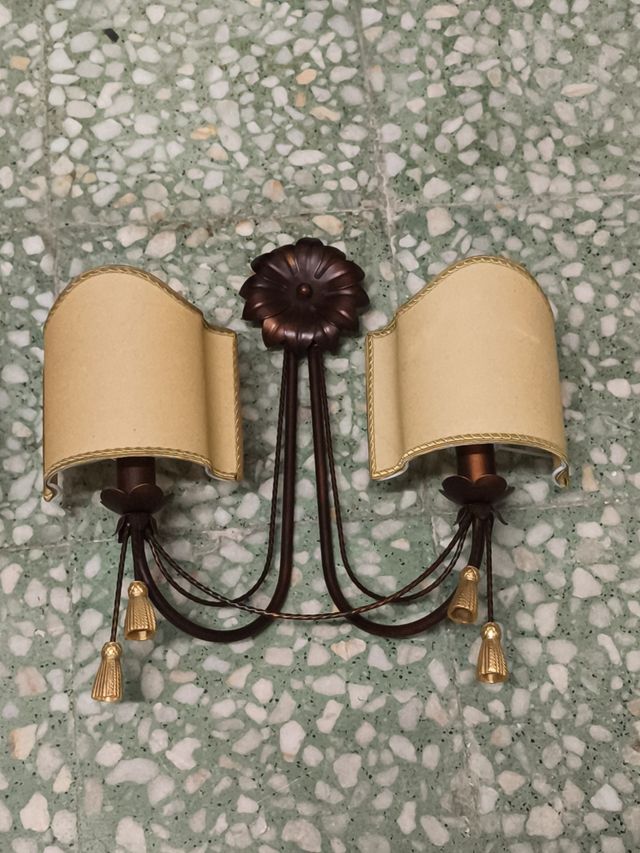2 Apliques de pared clásicos