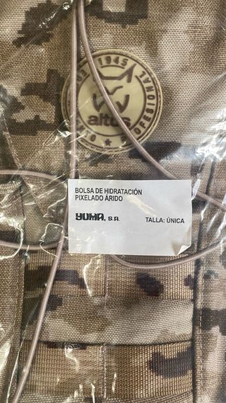 Camelbak militar árida pixelada nuevo
