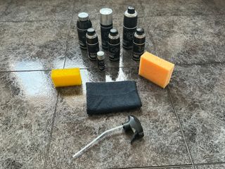 AUDI Bolsa nevera + productos limpieza