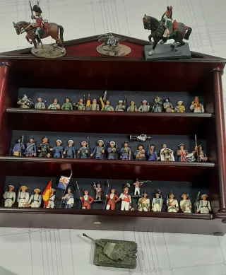 Colección 41 Soldados Plomo + 3 Caballos