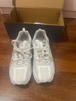 New Balance 530 Blanco/Plata