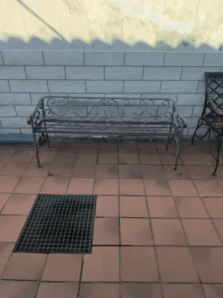 Panca da giardino in ferro battuto