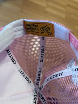 Gorra rosa Corteiz 