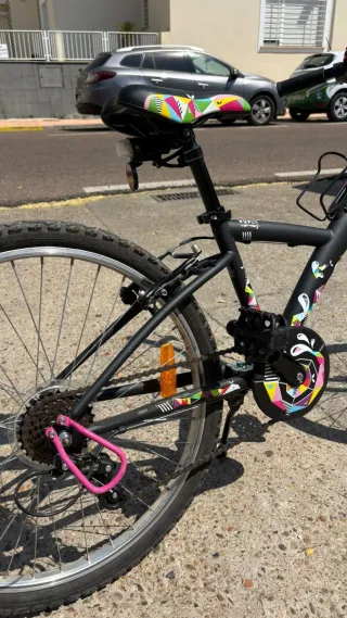 Bicicleta niña 24 " en perfecto estado