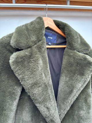 Abrigo pelo verde Kiabi Talla S