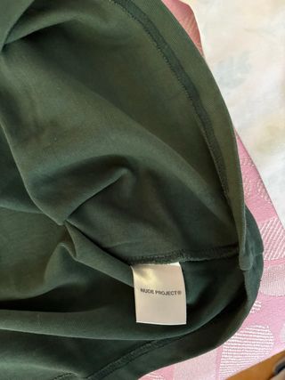 camiseta NUDE PROJECT