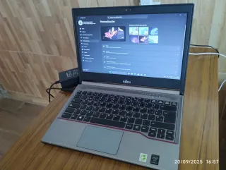 Portátil Fujitsu Windows 11 Pro