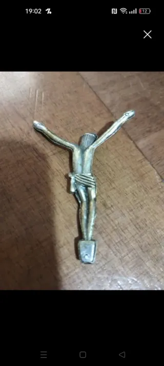 9 medagliette religiose più 1 crocifisso vintage.