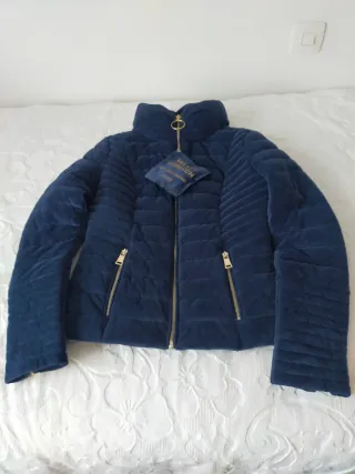 Chaqueta Guess Azul marino 