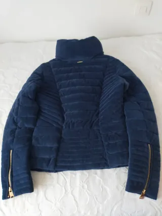 Chaqueta Guess Azul marino 
