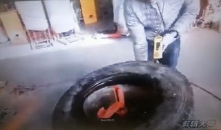 NUEVA: Desmontadora de ruedas de camión 230 v