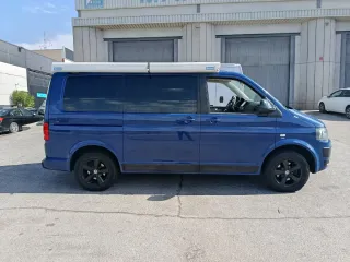 Volkswagen Caravelle 2011