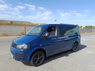 Volkswagen Caravelle 2011