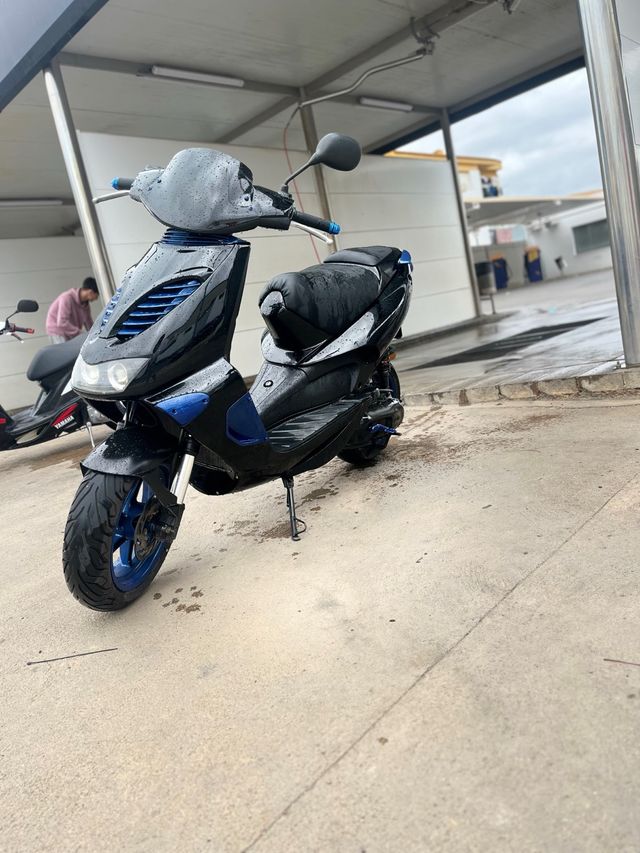 SE INTERCAMBIA POR MOTO DE MARCHA 49cc