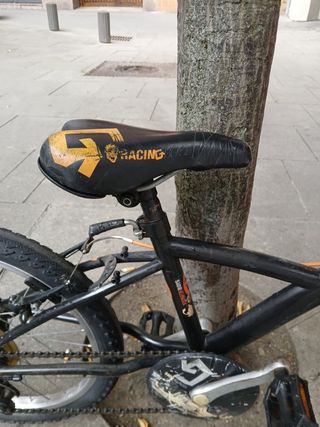 Bicicleta infantil BTWIN naranja 20"
