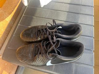 Botas de fútbol Nike Negras
