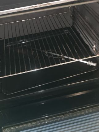 Cocina Gas Butano 4 Fuegos Horno Eléctrico