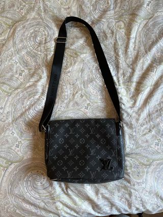 Bandolera Louis Vuitton Negra y Gris