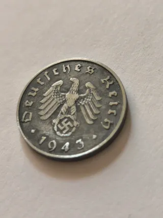 Lote 5 monedas época nazi. Ganga