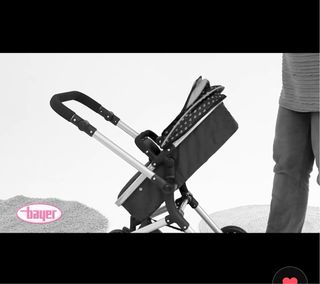 Cochecito de muñecas azul