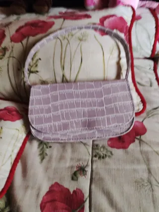 Bolso de mano polipiel morado